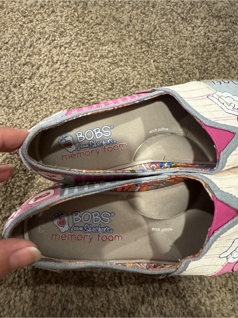 Skechers BOBS Custom Art Breast Cancer Supporter Slip-Ons - Picture 4 of 7